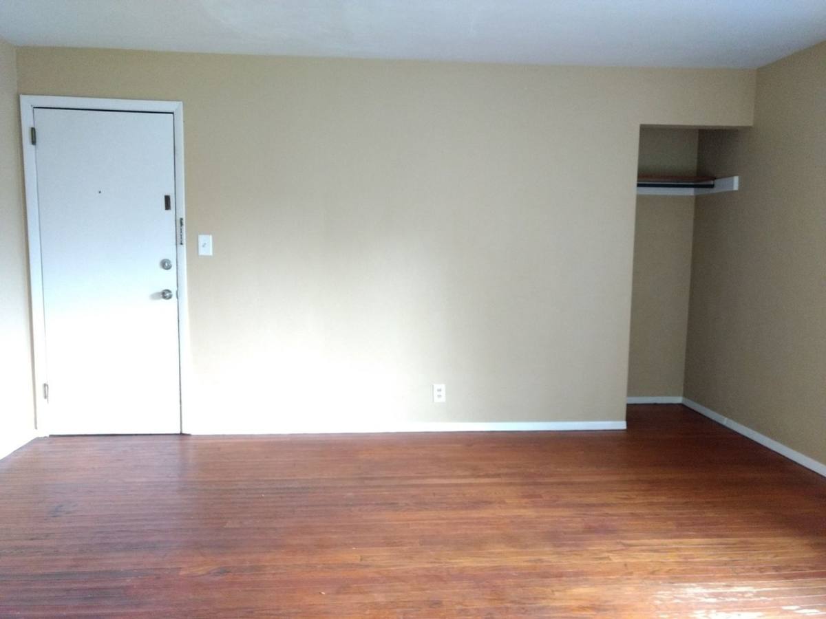Apartment for rent at 302 W Locust St, Urbana, IL 61801