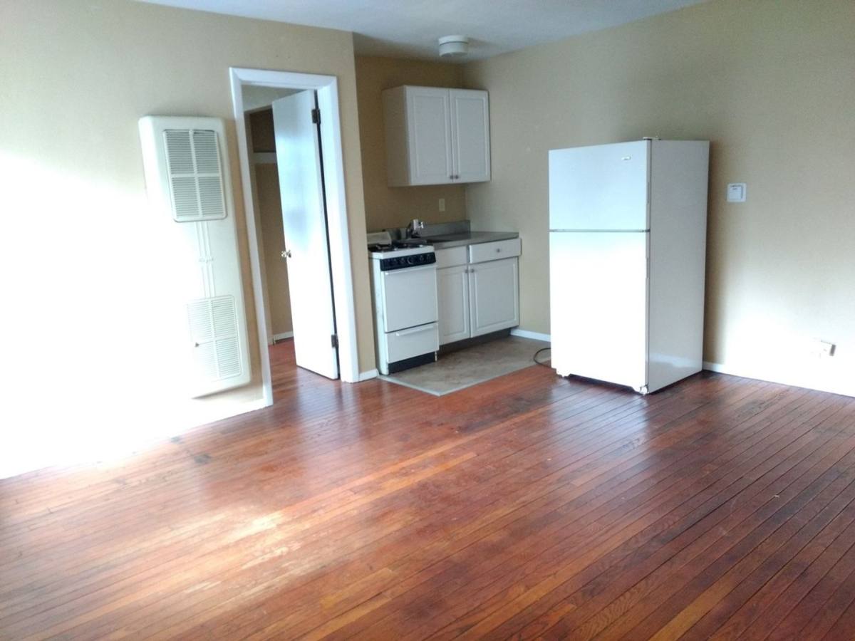 Apartment for rent at 302 W Locust St, Urbana, IL 61801