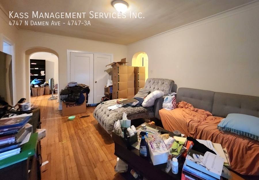 Apartment for rent at 4747 N Damen Ave #3A, Chicago, IL 60625