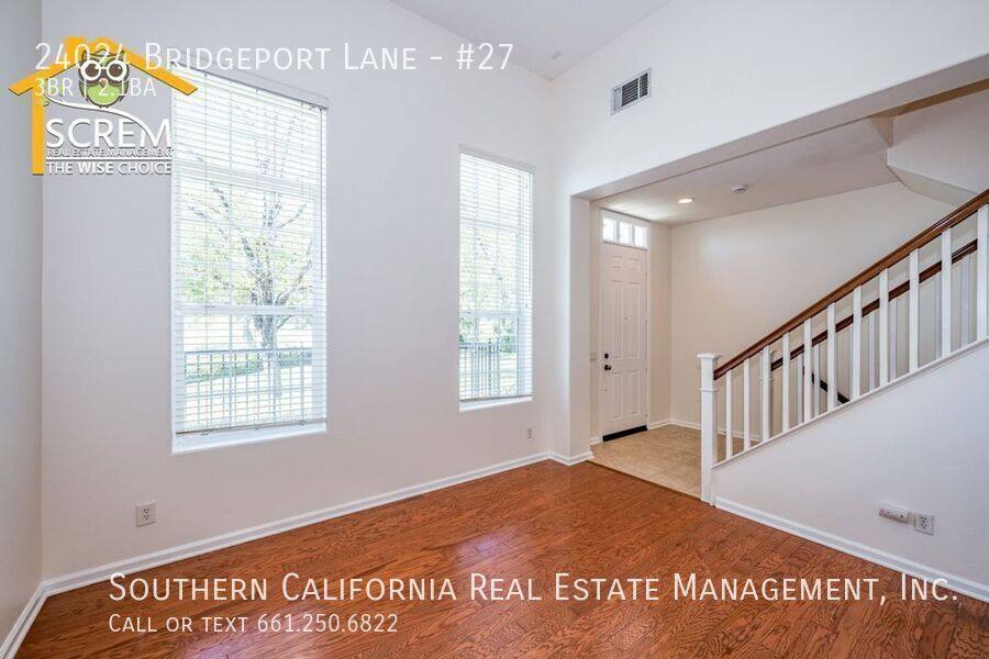 Townhouse for rent at 24024 Bridgeport Lane #27, Valencia, CA 91355