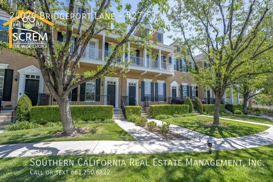 Townhouse for rent at 24024 Bridgeport Lane #27, Valencia, CA 91355