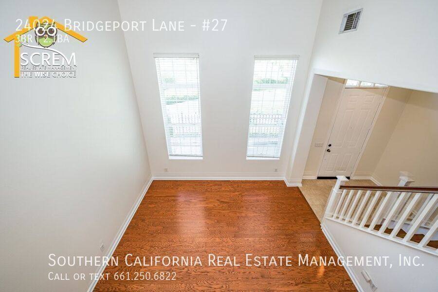 Townhouse for rent at 24024 Bridgeport Lane #27, Valencia, CA 91355
