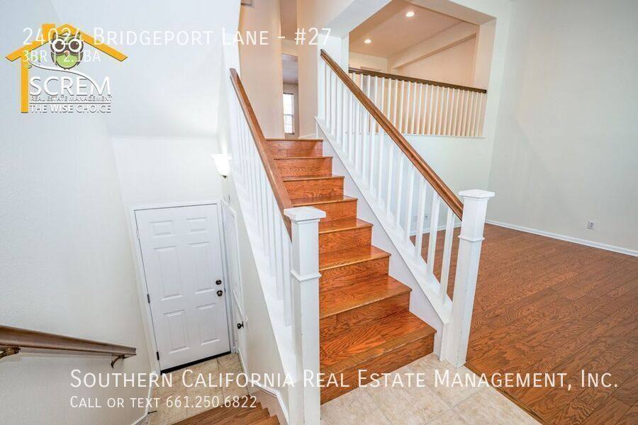 Townhouse for rent at 24024 Bridgeport Lane #27, Valencia, CA 91355