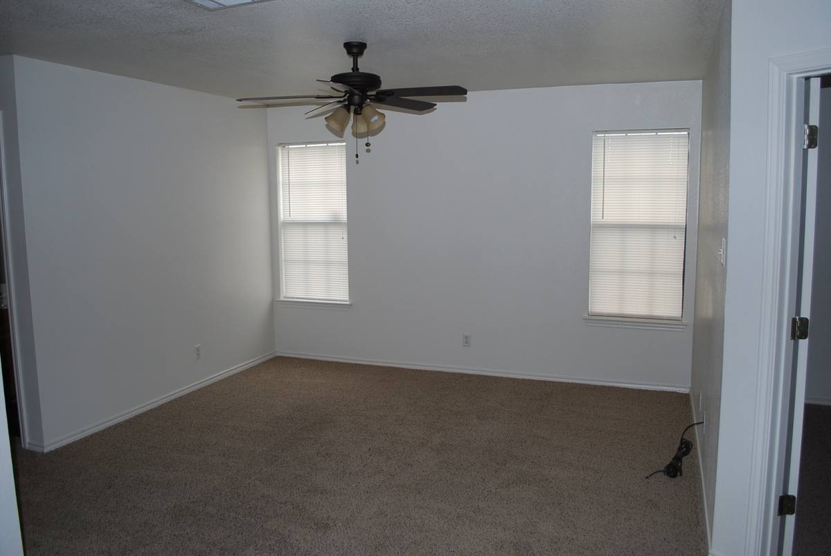 Apartment for rent at 1811 Pontotoc Trace, Harker Heights, TX 76548