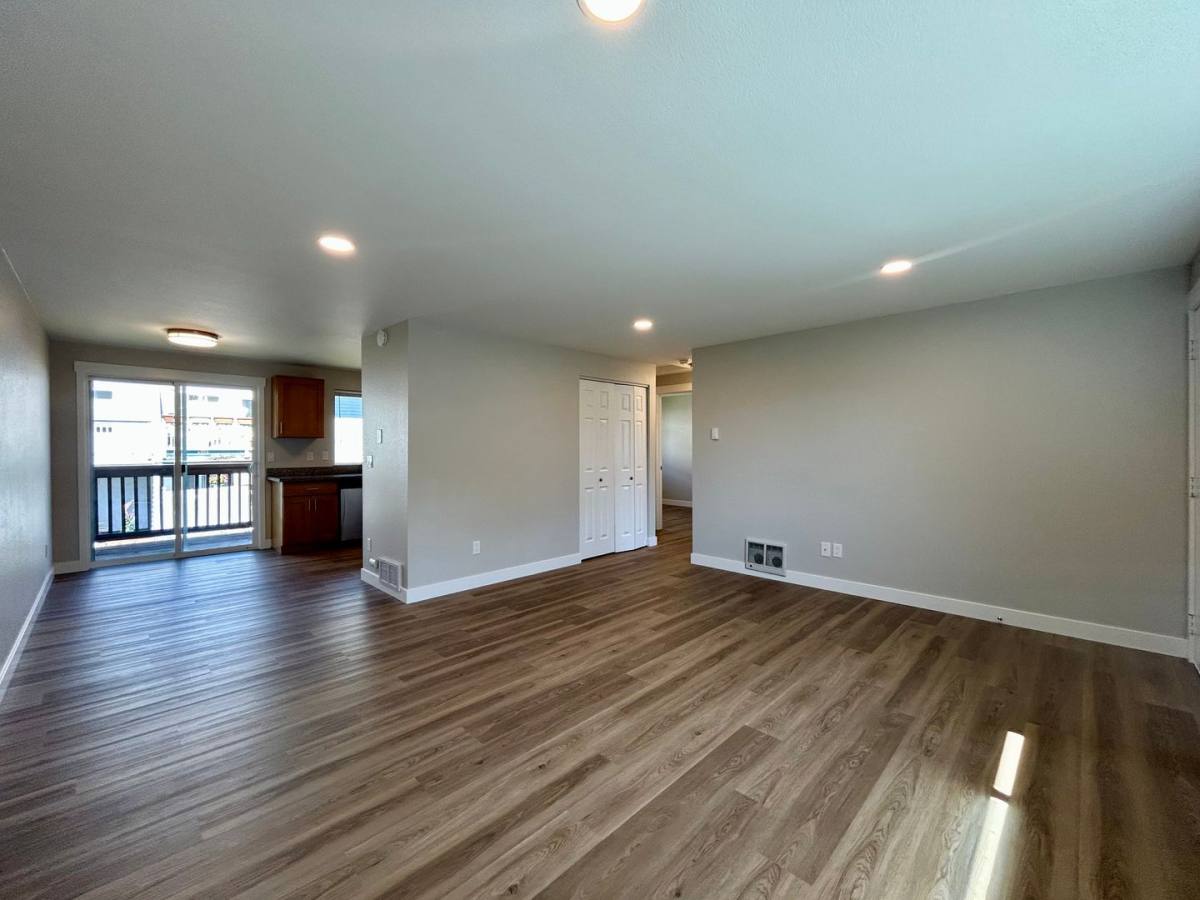 Apartment for rent at 207 Dorn Ave, Everett, WA 98208