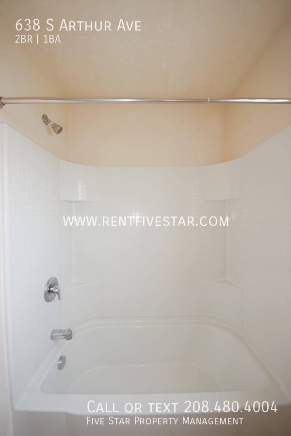 House for rent at 638 S Arthur Ave, Pocatello, ID 83204