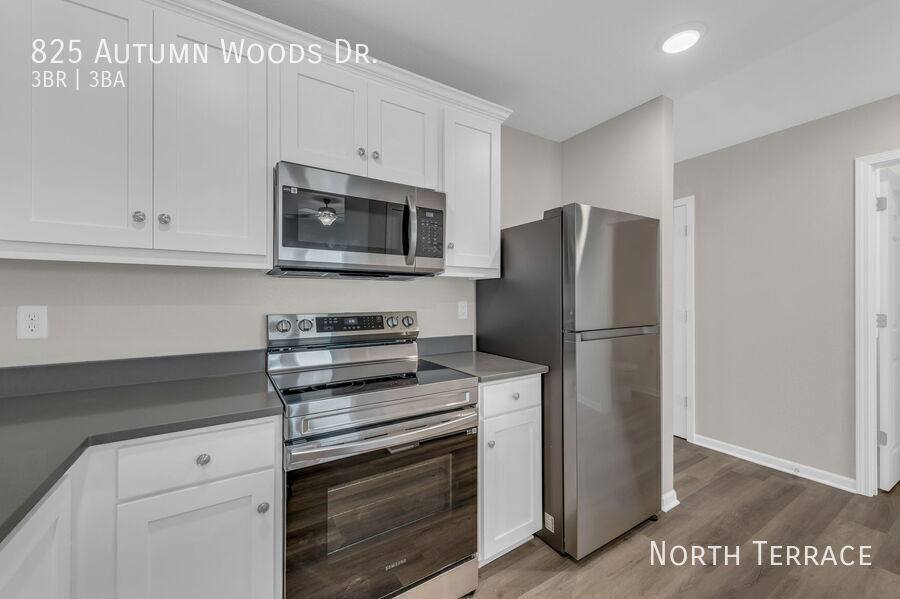 Townhouse for rent at 825 Autumn Woods Dr, Belton, MO 64012