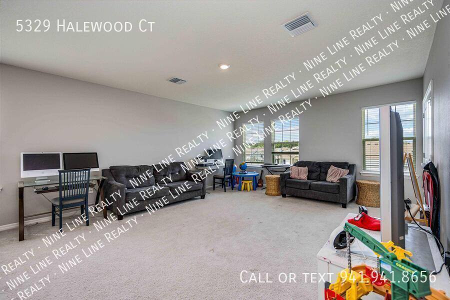House for rent at 5329 Halewood Court, Bradenton, FL 34211