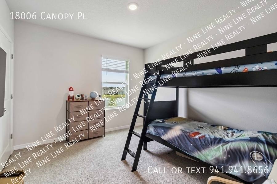 House for rent at 18006 Canopy Place, Bradenton, FL 34211