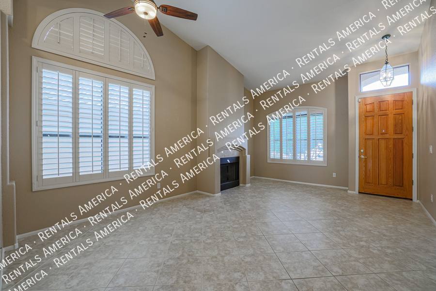 House for rent at 263 E Ashurst Dr, Phoenix, AZ 85048