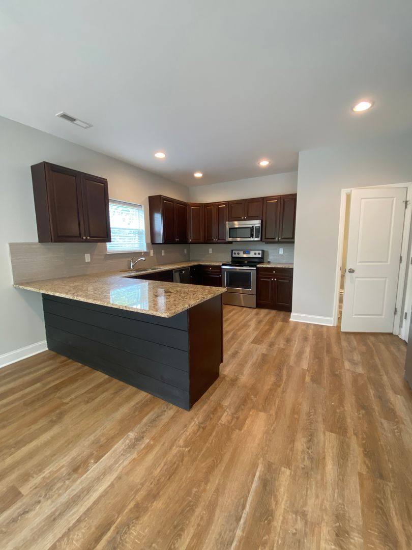Townhouse for rent at 8445 Brookmoor Lane, Ooltewah, TN 37363