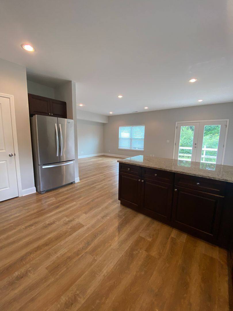 Townhouse for rent at 8445 Brookmoor Lane, Ooltewah, TN 37363