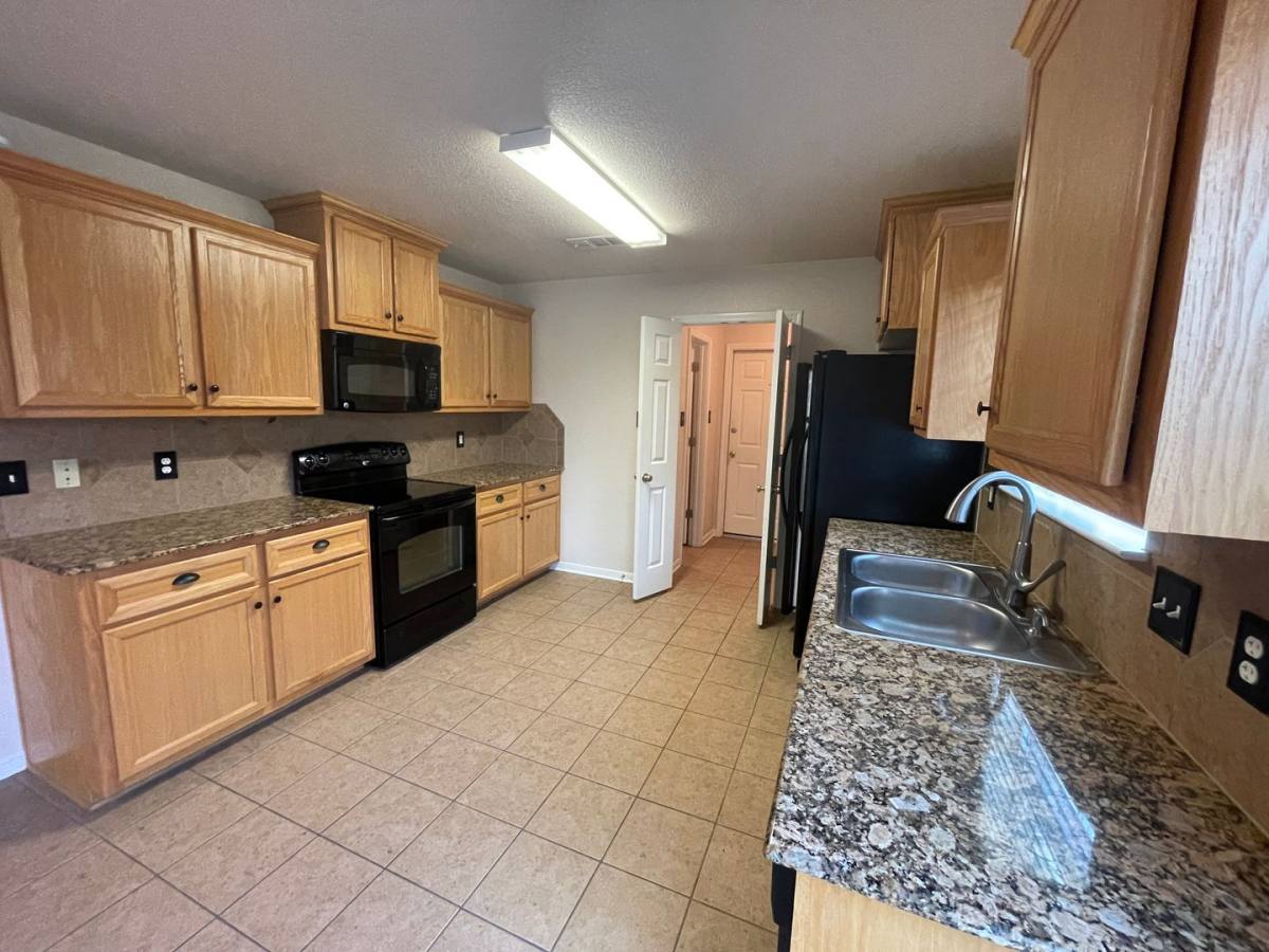 House for rent at 6509 Alvin Dr, Killeen, TX 76542