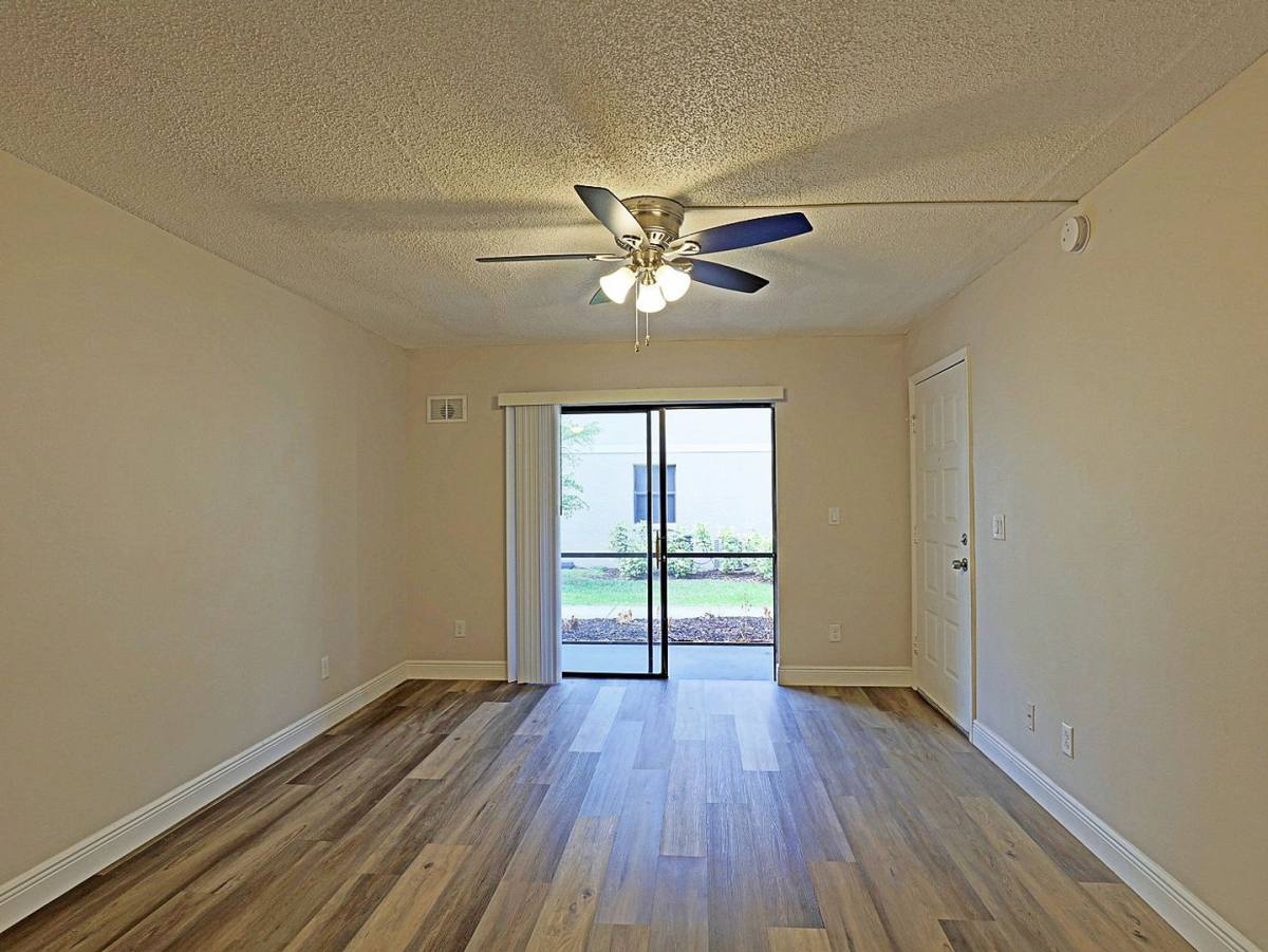 Apartment for rent at 5305 Summerlin Rd, Fort Myers, FL 33919
