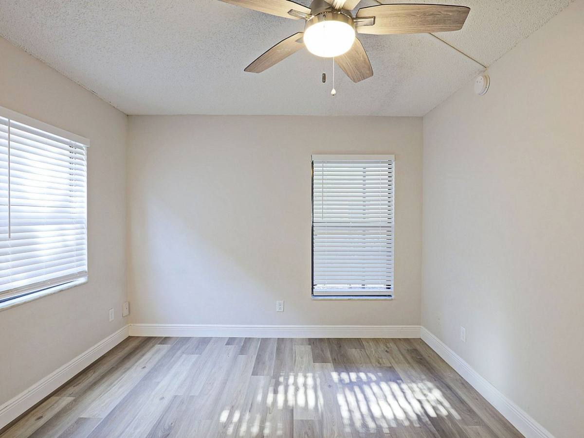 Apartment for rent at 5305 Summerlin Rd, Fort Myers, FL 33919