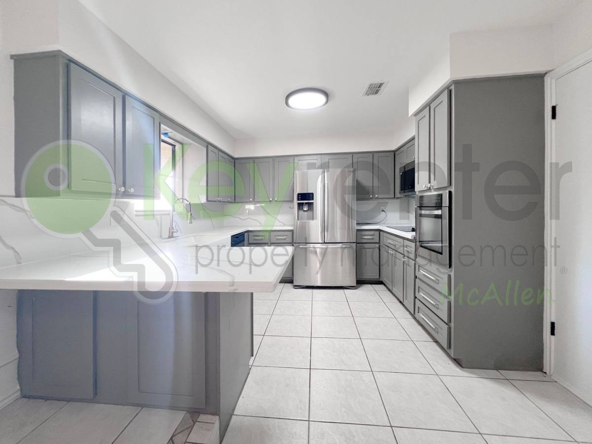 House for rent at 2812 Carnation Ave, McAllen, TX 78501