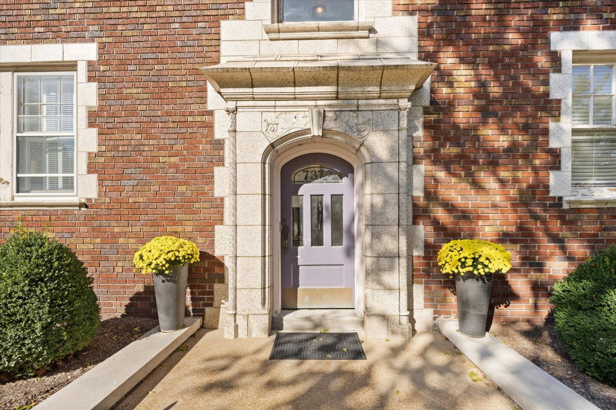 Apartment for rent at 7373 Pershing Ave #1UNIT 1W, Saint Louis, MO 63130