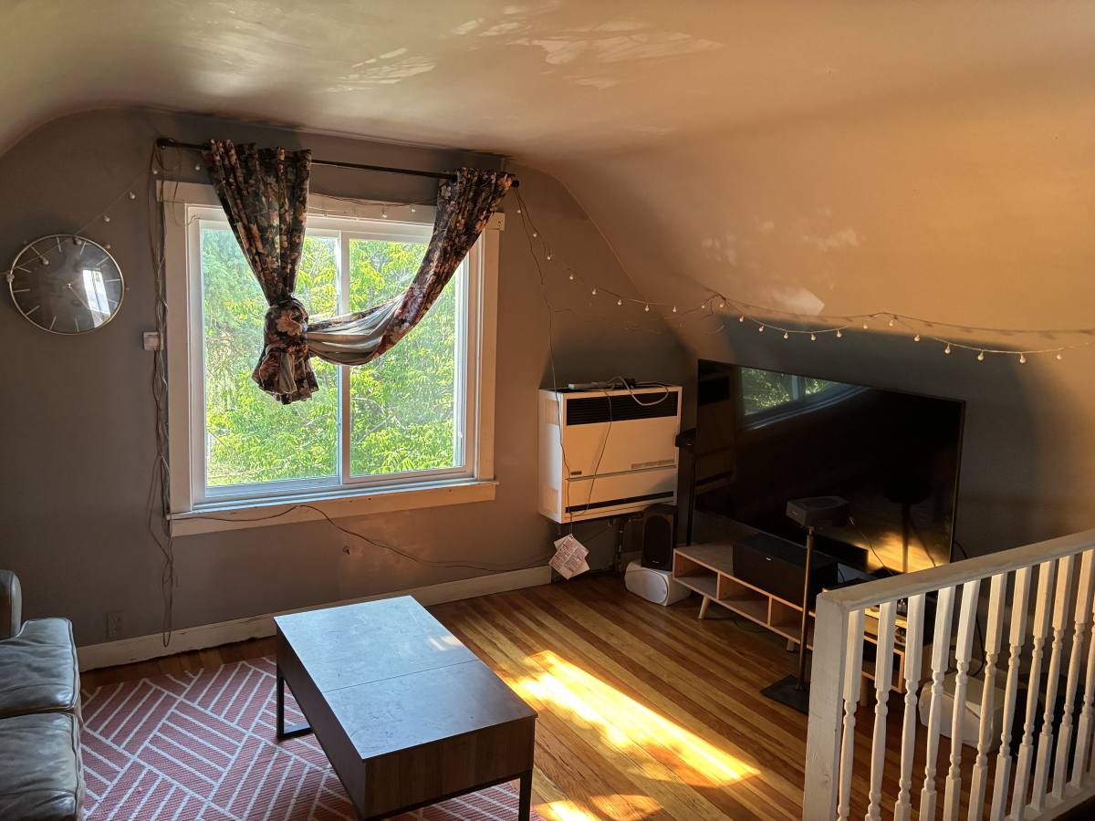 Apartment for rent at 2625 N Central Park Ave #3, Chicago, IL 60647