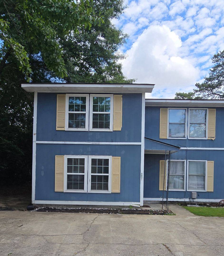 Apartment for rent at 302 Koon St, West Columbia, SC 29169