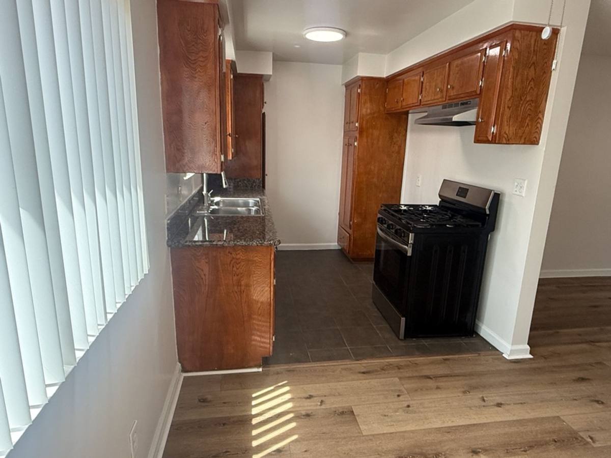 Apartment for rent at 6126 Fulton Ave, Van Nuys, CA 91401