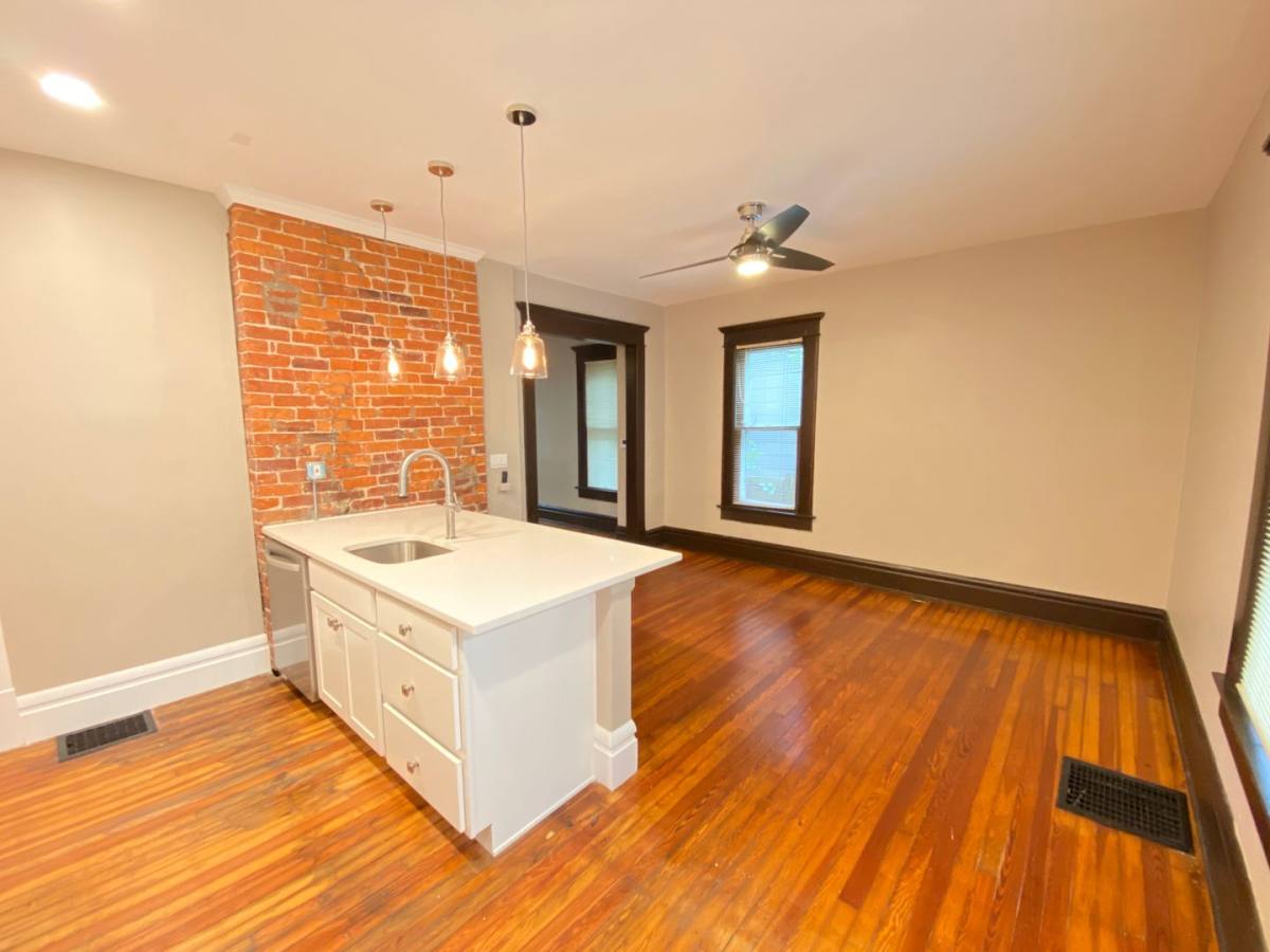 Apartment for rent at 266 Mithoff St, Columbus, OH 43206