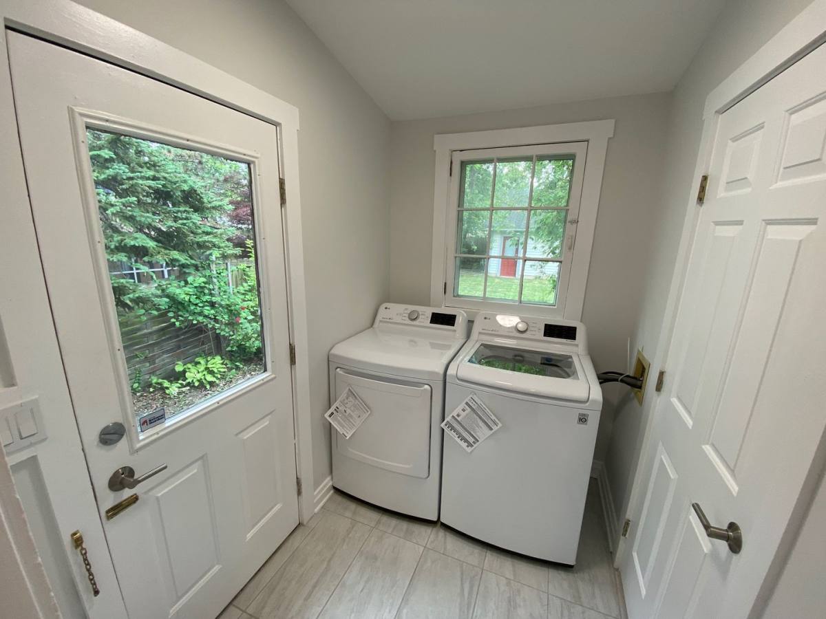 Apartment for rent at 266 Mithoff St, Columbus, OH 43206