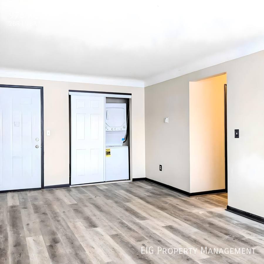 Condo for rent at 976 Robert St #308, Saint Paul, MN 55118