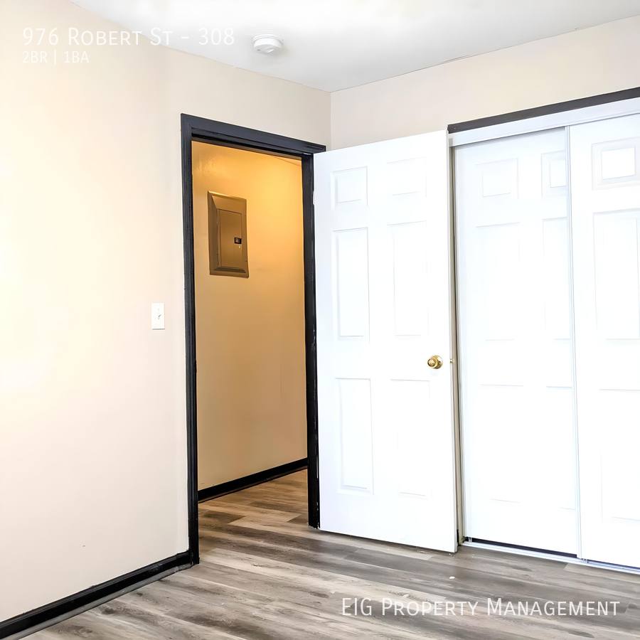 Condo for rent at 976 Robert St #308, Saint Paul, MN 55118