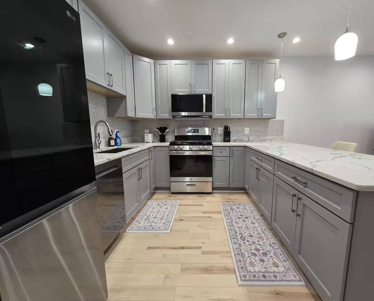 Townhouse for rent at 1331 Queen St NE, Washington, DC 20002
