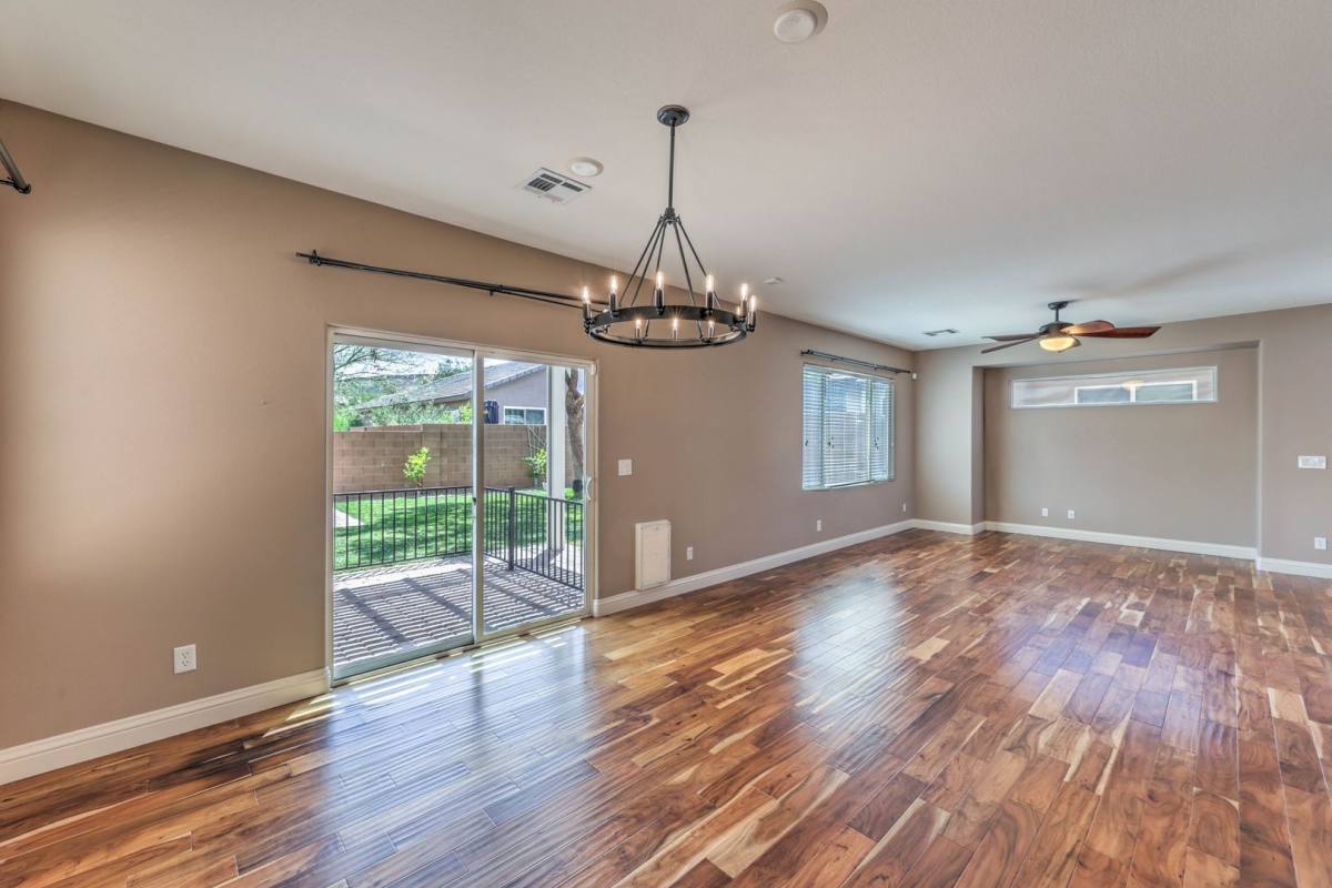 House for rent at 10037 Willowbrook Pond Rd, Las Vegas, NV 89148