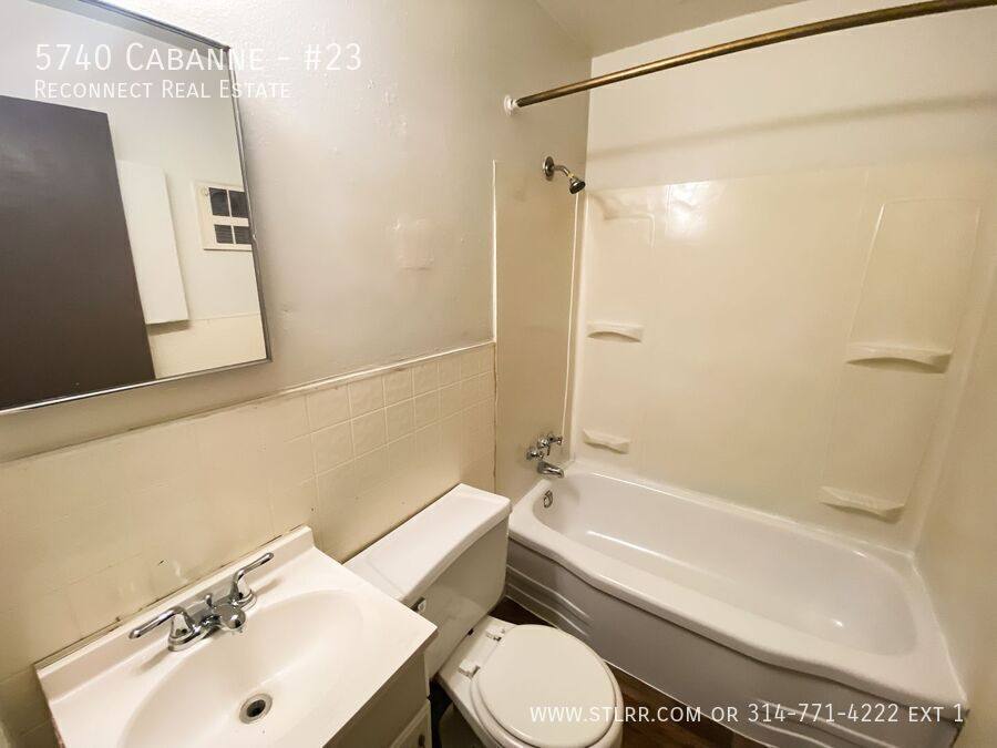 Apartment for rent at 5740 Cabanne #23, Saint Louis, MO 63112
