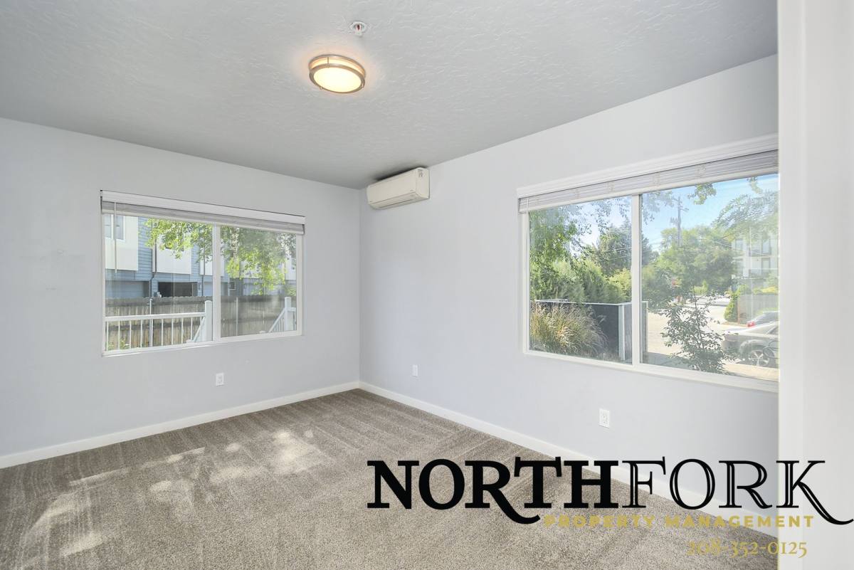 Apartment for rent at 1110 S Manor Dr, Boise, ID 83705