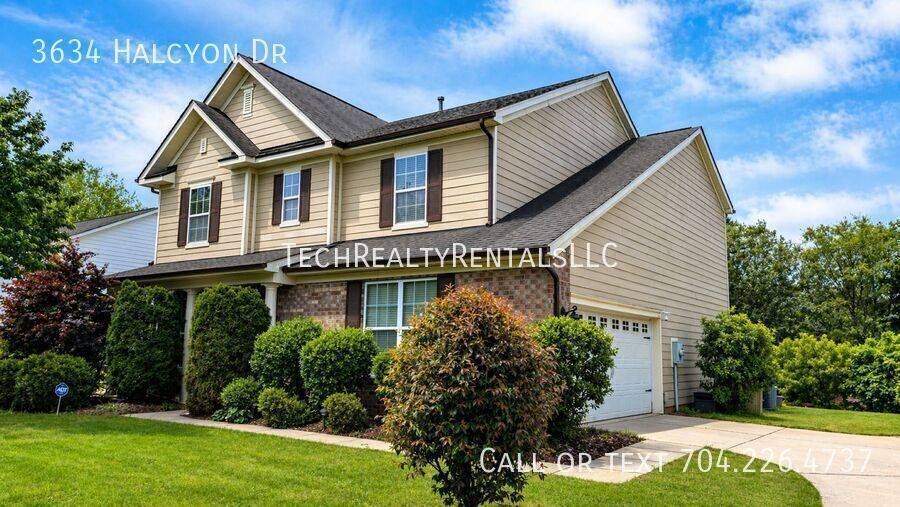 House for rent at 3634 Halcyon Dr, Huntersville, NC 28078