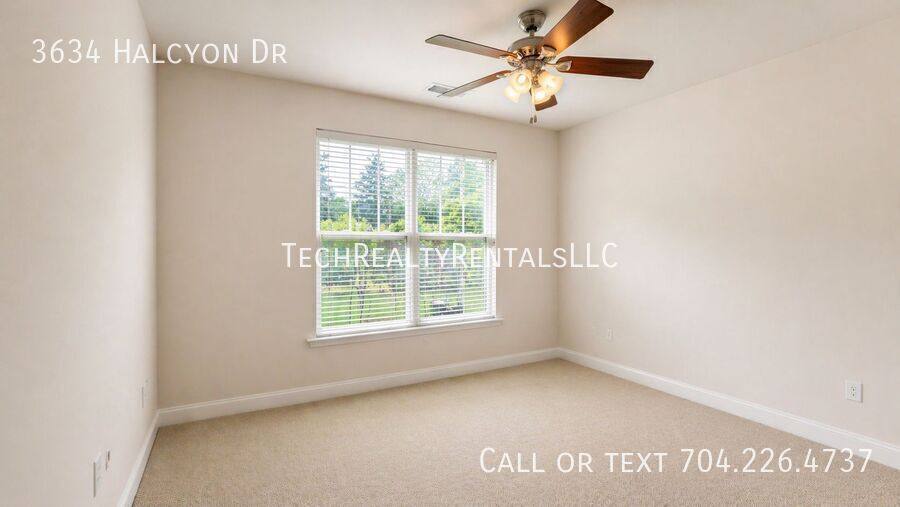House for rent at 3634 Halcyon Dr, Huntersville, NC 28078