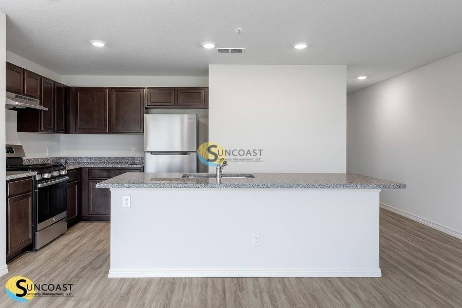 Apartment for rent at 6408 Sweetbay Lane #102, Jacksonville, FL 32244