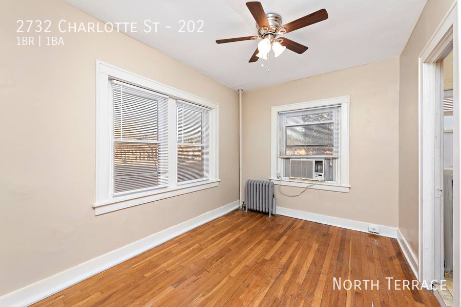 Apartment for rent at 2732 Charlotte St #202, Kansas City, MO 64109