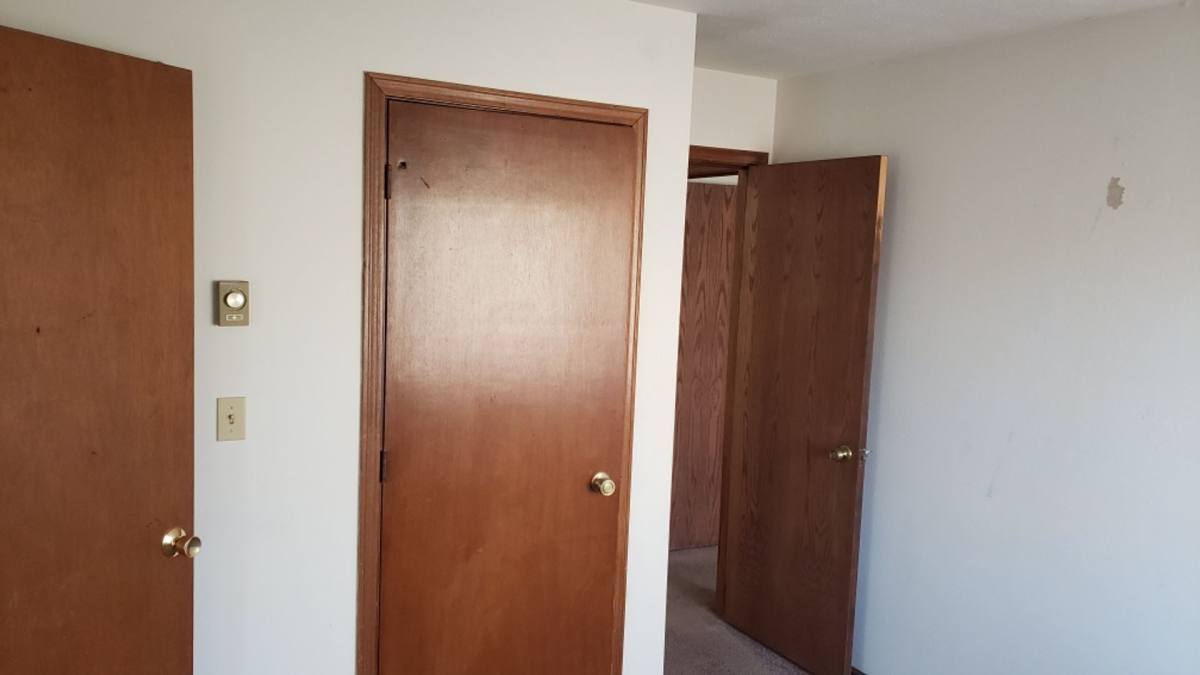 Apartment for rent at 5022 E Riverside Blvd, Loves Park, IL 61111