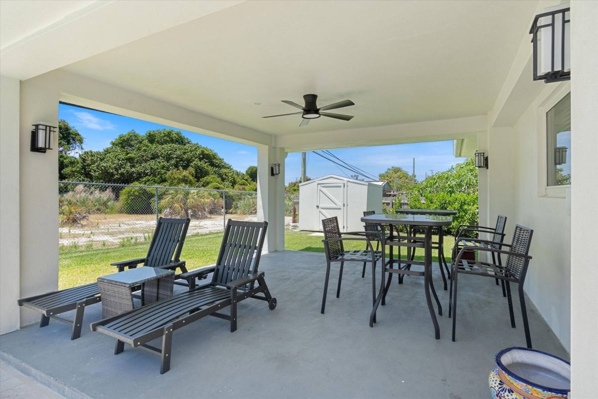 House for rent at 108 SE 31st Ave, Boynton Beach, FL 33435
