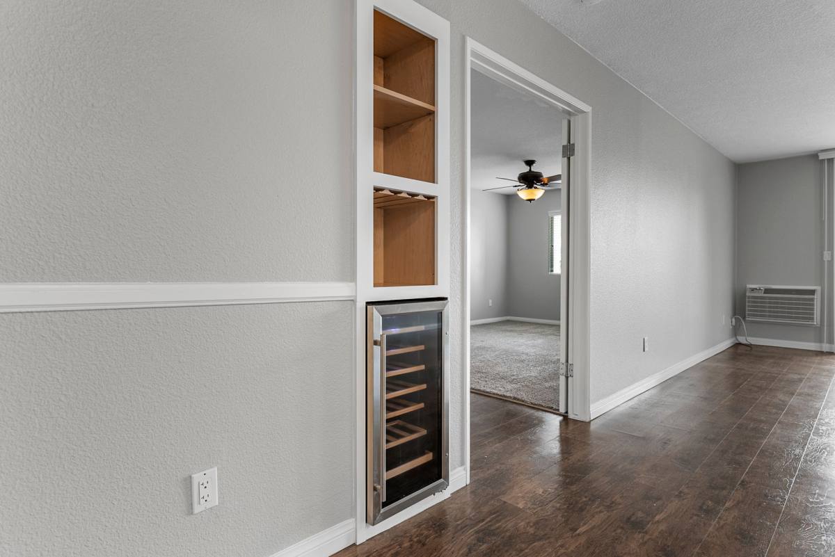 Apartment for rent at 10300 La Hacienda Ave, Fountain Valley, CA 92708