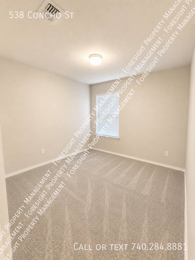 House for rent at 538 Concho St, Aubrey, TX 76227