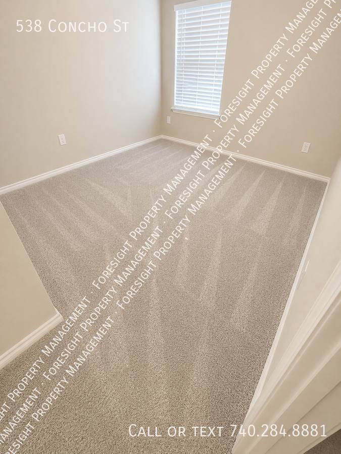 House for rent at 538 Concho St, Aubrey, TX 76227