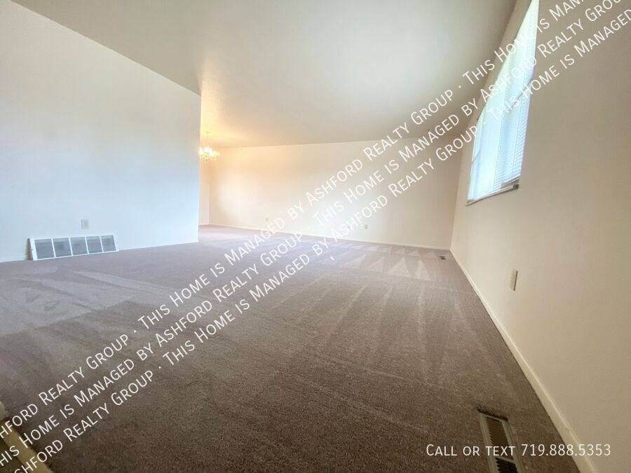 House for rent at 4262 N Hammock Dr, Colorado Springs, CO 80917