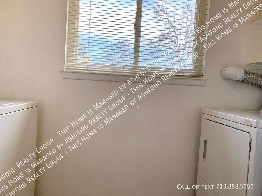 House for rent at 4262 N Hammock Dr, Colorado Springs, CO 80917