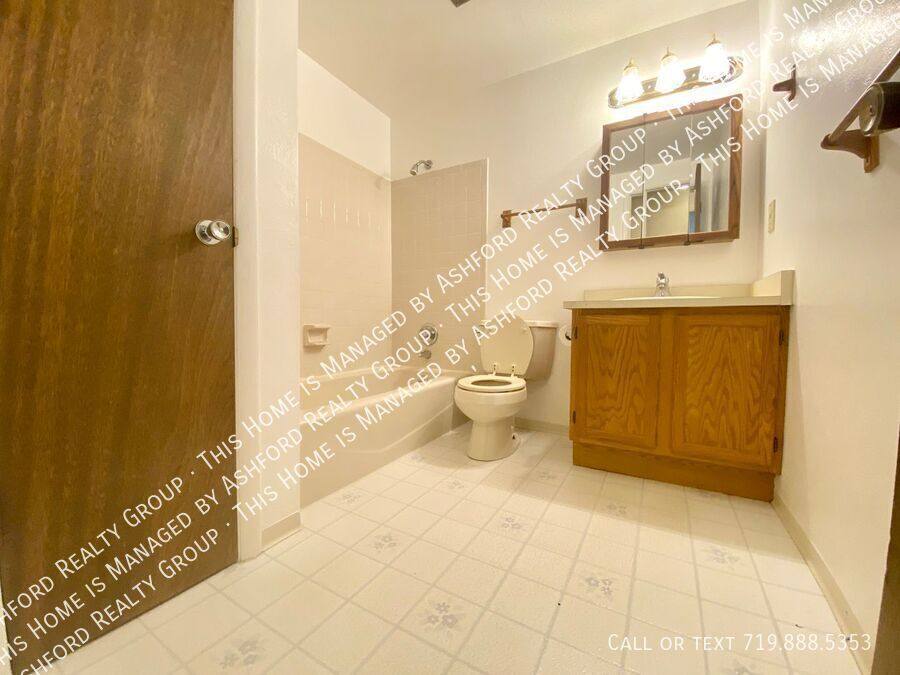 House for rent at 4262 N Hammock Dr, Colorado Springs, CO 80917