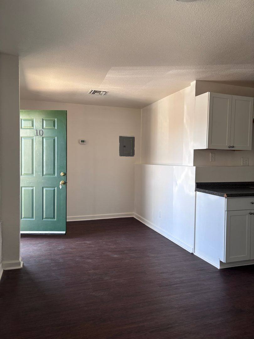 Apartment for rent at 591 Holt Ave, El Centro, CA 92243