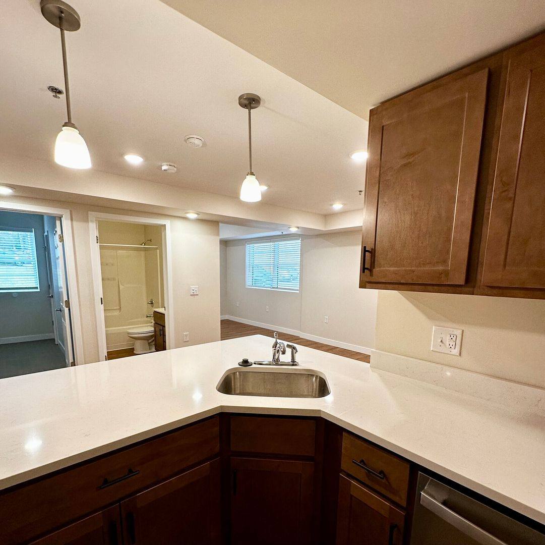 Apartment for rent at 515-527 N Grant St, Bloomington, IN 47408