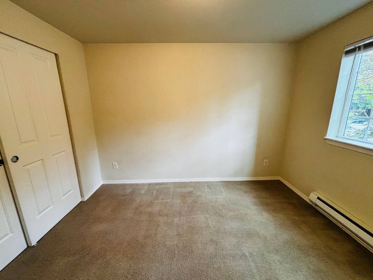 Condo for rent at 1009 112th St SE #B203, Everett, WA 98208