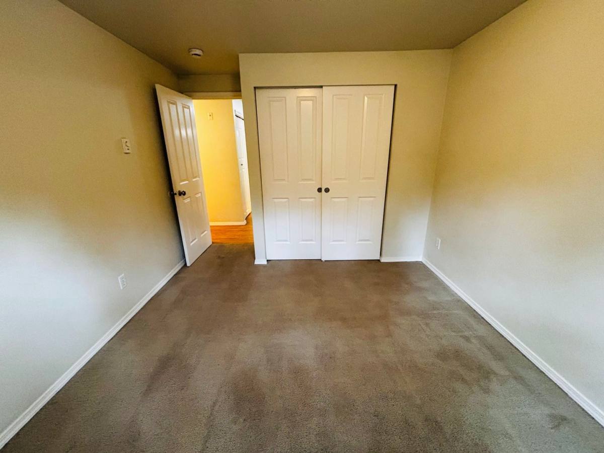 Condo for rent at 1009 112th St SE #B203, Everett, WA 98208