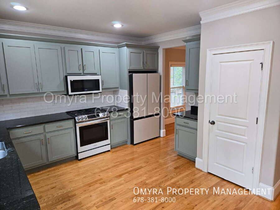 House for rent at 105 Selman St SE, Atlanta, GA 30316