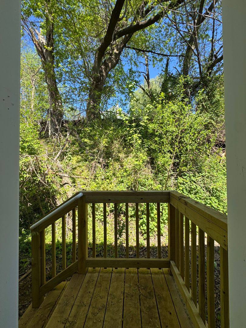 Apartment for rent at 465 Royal Manor Rd #2, Easton, PA 18042